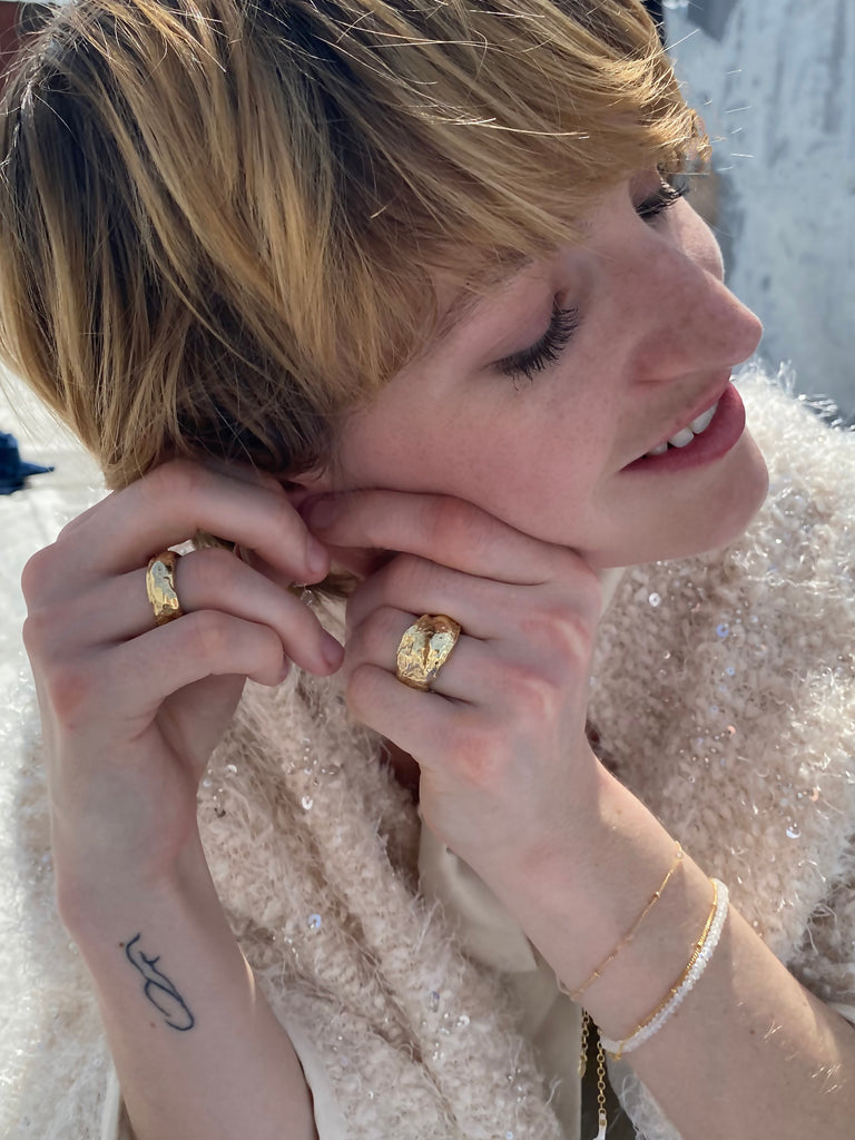 gold organic rings. Desideri design jewelry