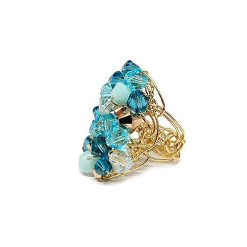 aquamarine and gold cluster ring