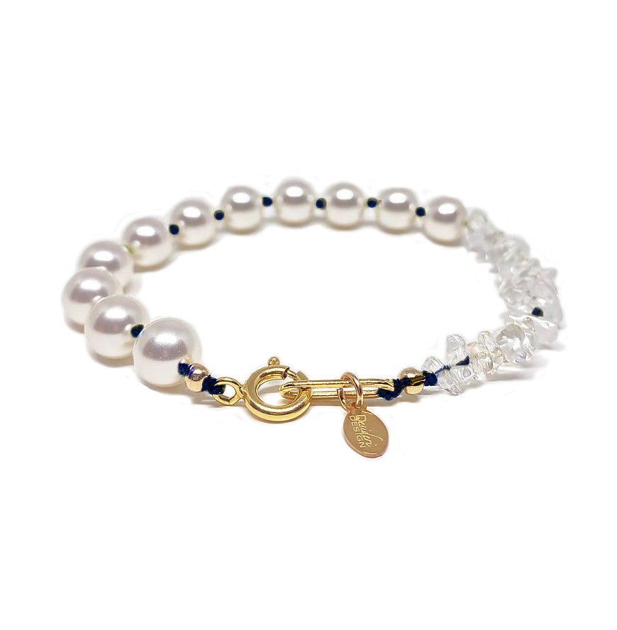 Pearls and black silk bracelet. Desideri design fine jewelry.