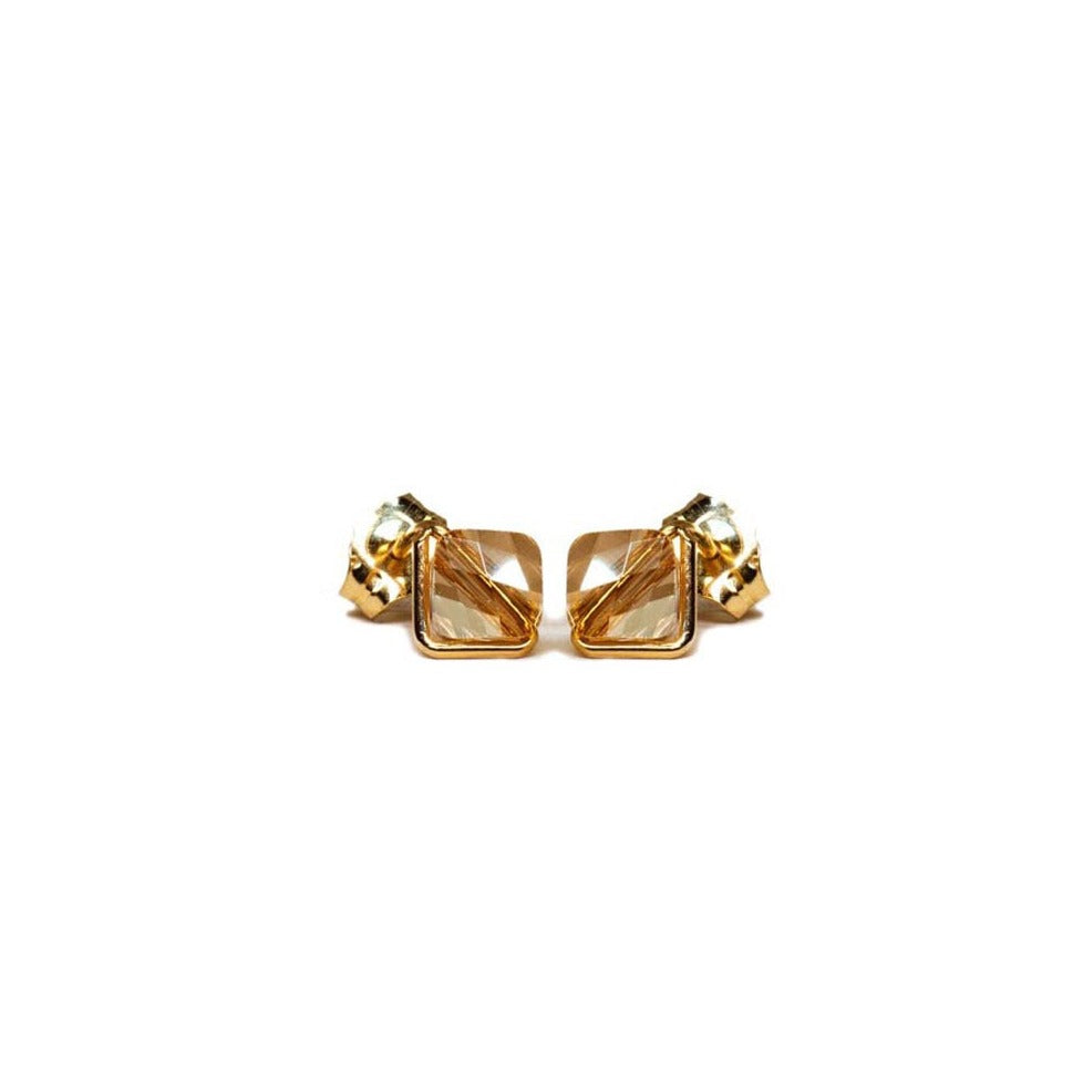 Champagne 14k crystals studs earrings. Desideri design fine jewelry. Citrine topaz color.